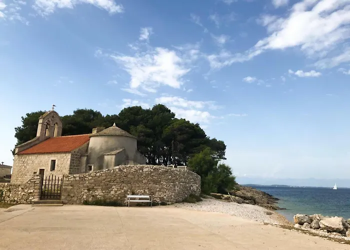 Antica House With Pool, Sea View Villa