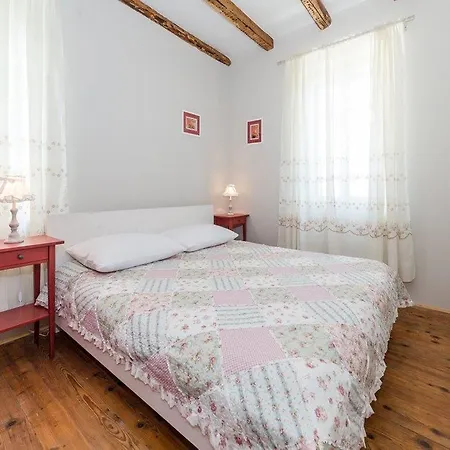 וילה Antica House With Pool, Sea View Savar