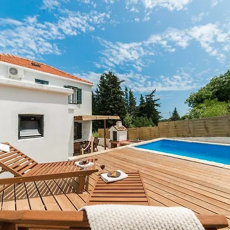 Willa Antica House With Pool, Sea View