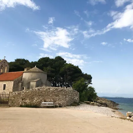 Antica House With Pool, Sea View וילה