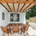 Antica House With Pool, Sea View Savar